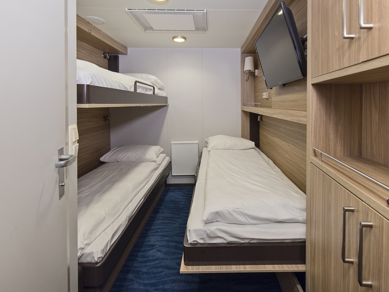 Polar Inside | Upper deck for up to 3 travellers